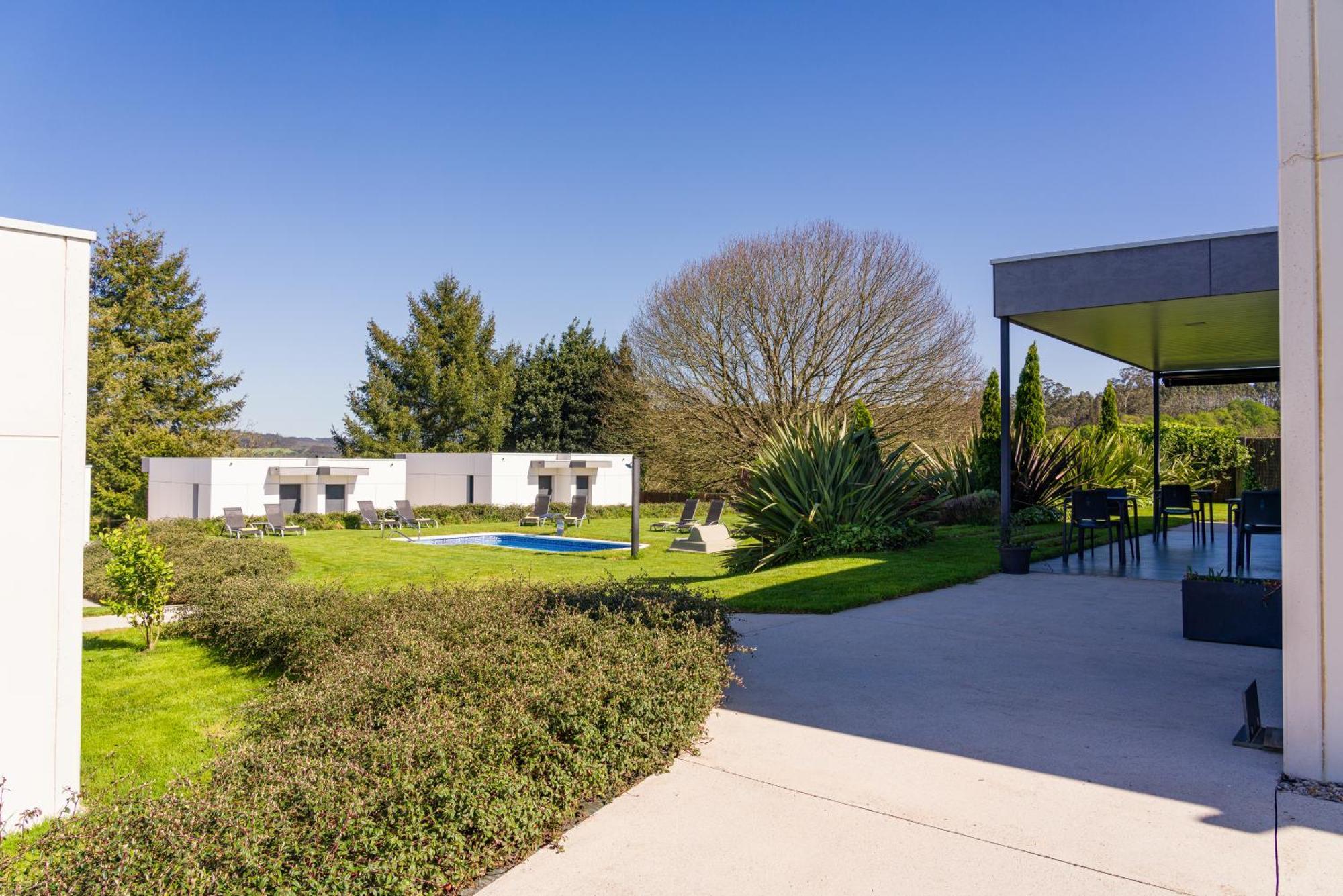 Hotel A Curuxa Wellness Arzúa 外观 照片
